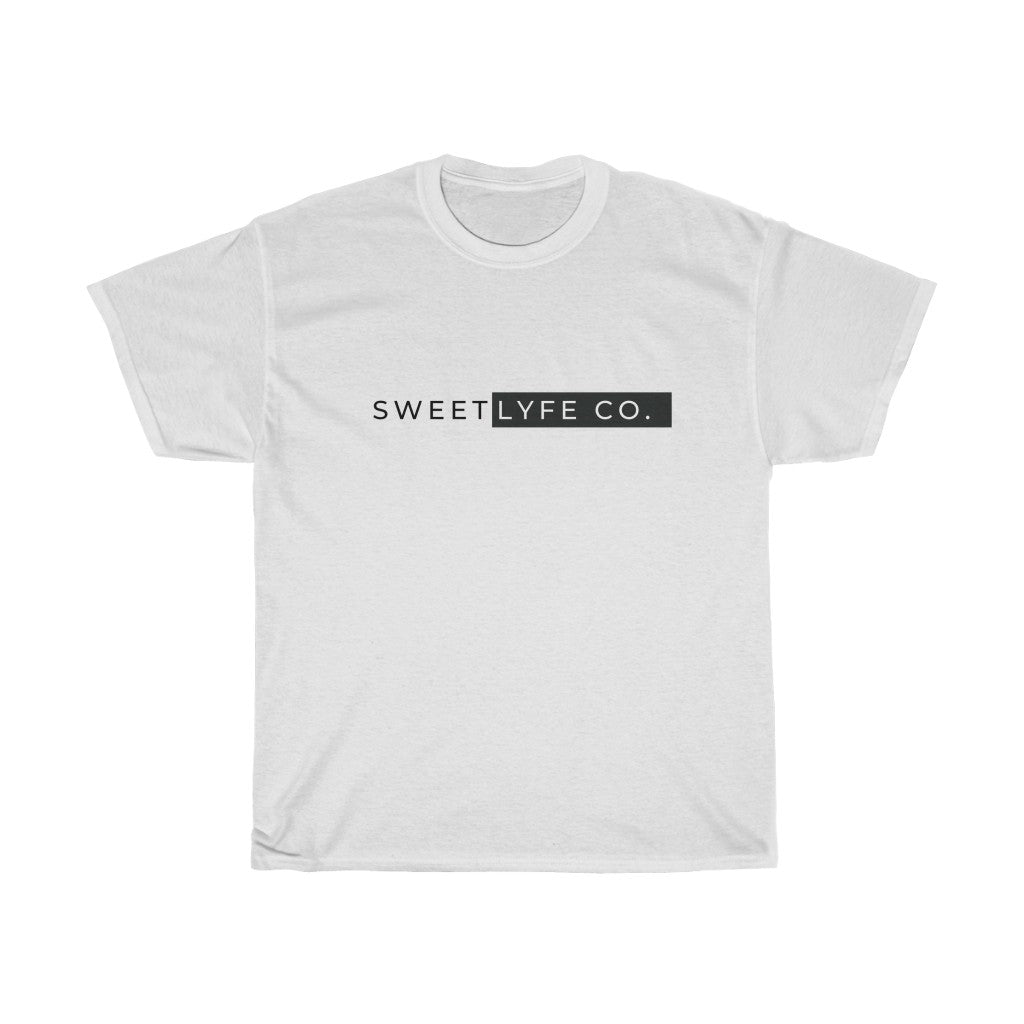 Join the Sweet Lyfe and show off your style with this minimalist graphic cotton t-shirt. Inspired by our brand and all things trendy, this t-shirt is a perfect versatile piece to add to your closet.