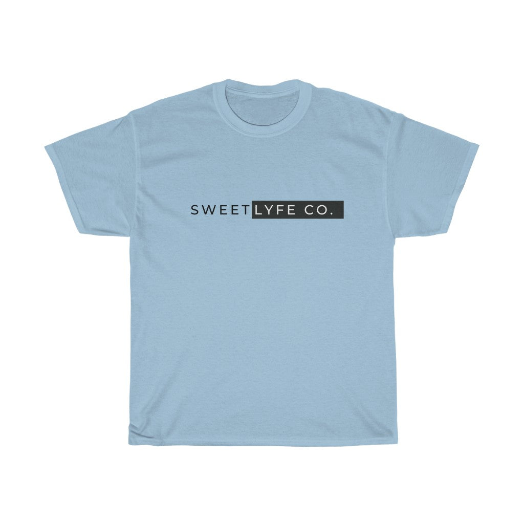 Join the Sweet Lyfe and show off your style with this minimalist graphic cotton t-shirt. Inspired by our brand and all things trendy, this t-shirt is a perfect versatile piece to add to your closet.